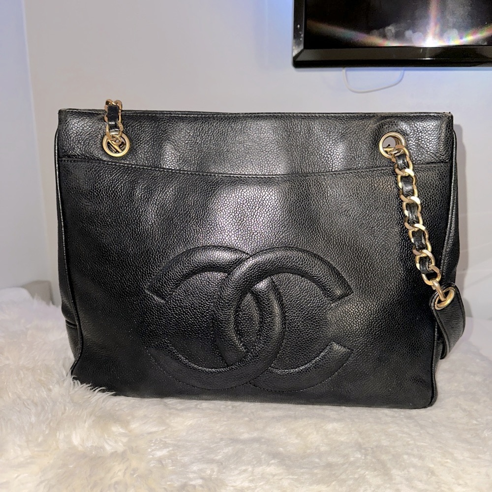 Chanel Black Caviar Leather Vintage Shopping Tote